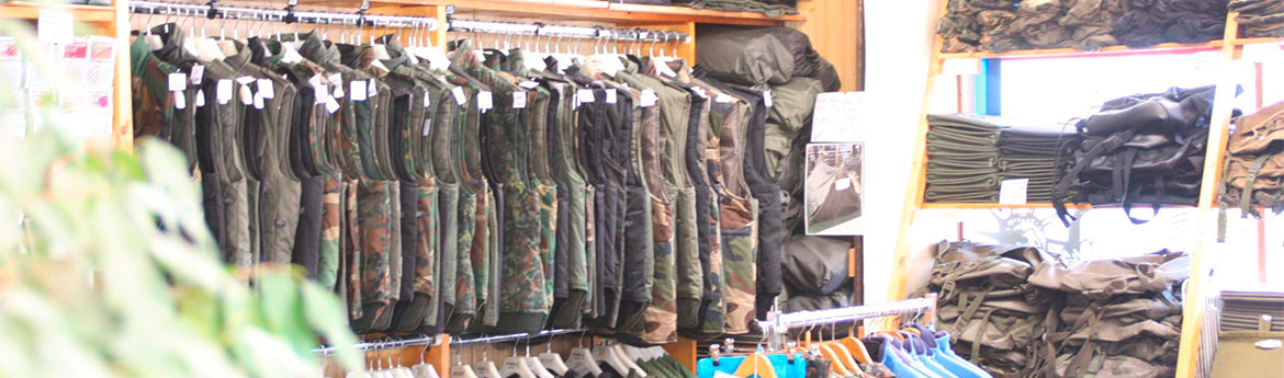 army-shop-in-dortmund-Kundenbild-US-Navy-Shop-Dortmund-Foto-Outdoor-Kleidung